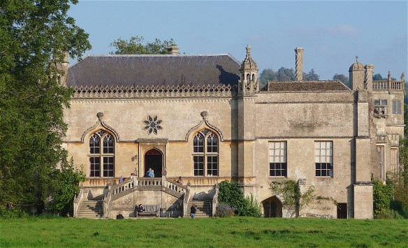 1.Lacock Abbey