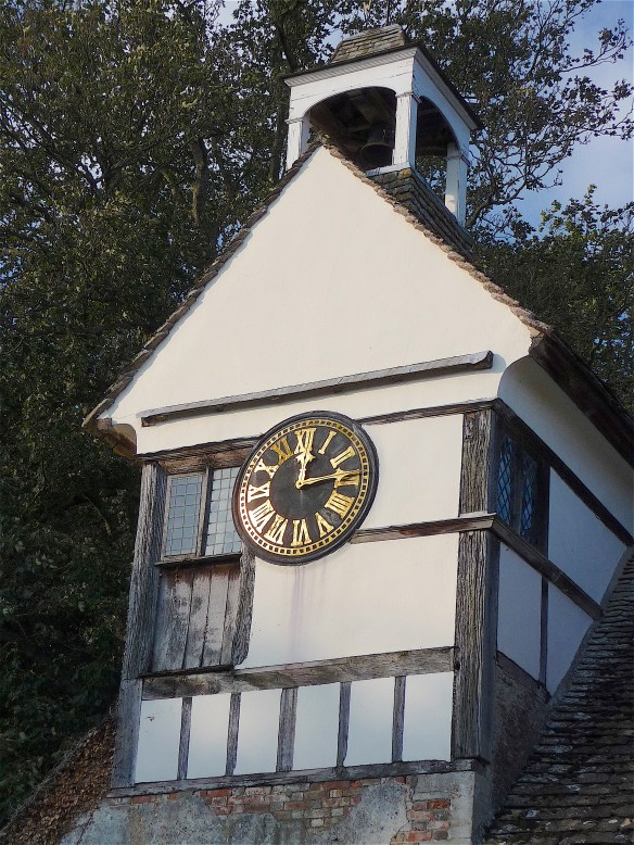 6.Clockhouse
