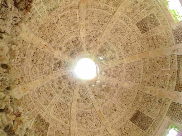 25-grotta-del-dio-pan