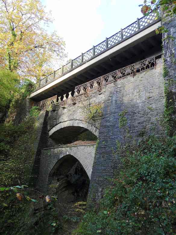 9-devils-bridge
