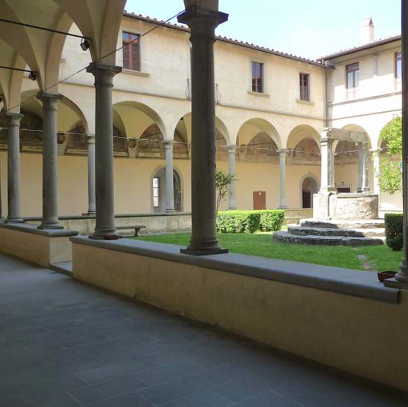 13-cloister-of-santo-agostino-convent