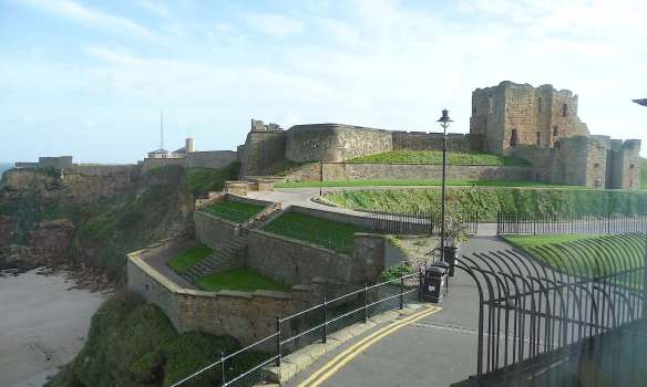 26-tynemouth-castle-priory