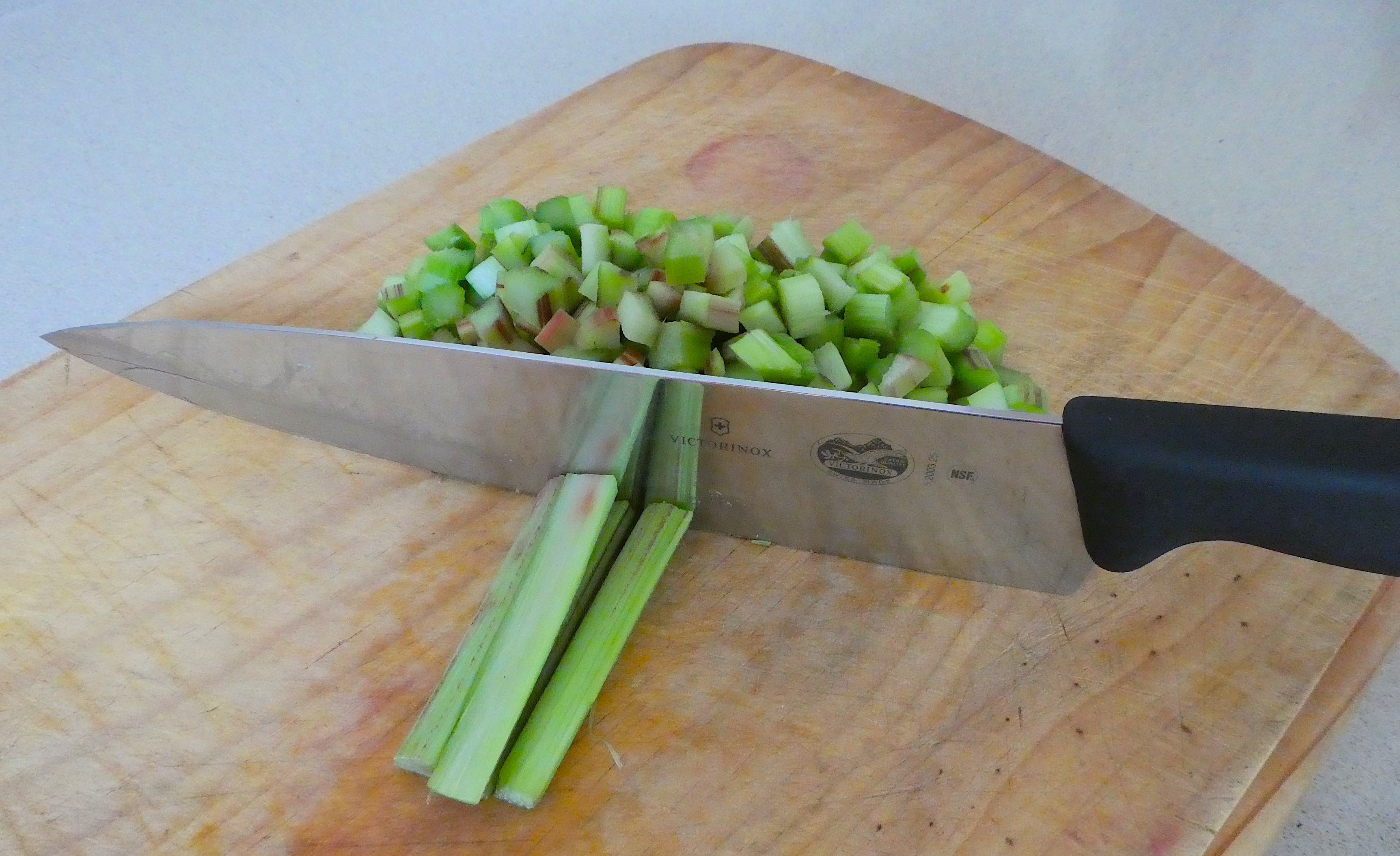 3-chopped-rhubarb