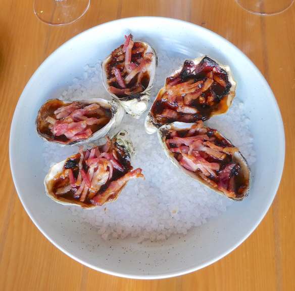 15.oysters kilpatrick