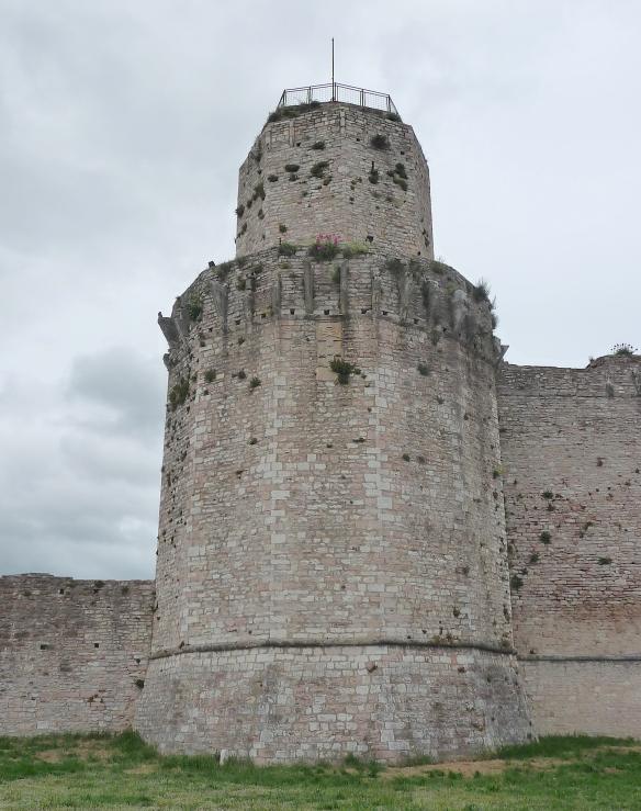 49.Rocca Maggiore polygonal tower