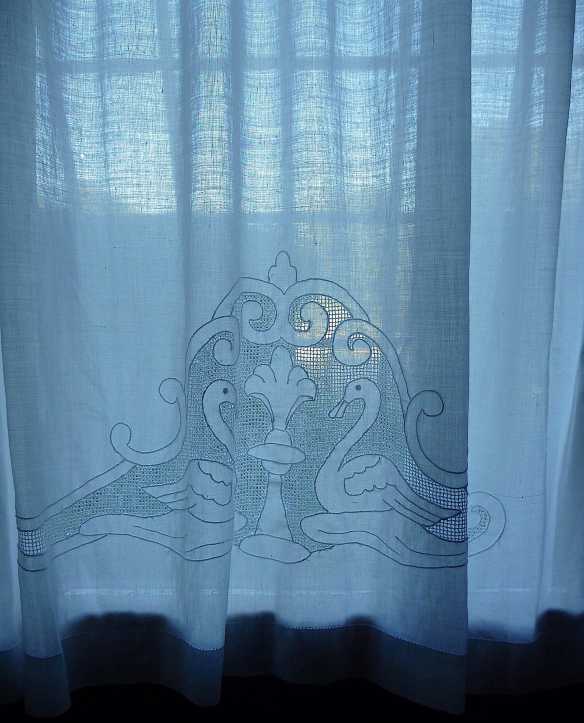 9.curtains