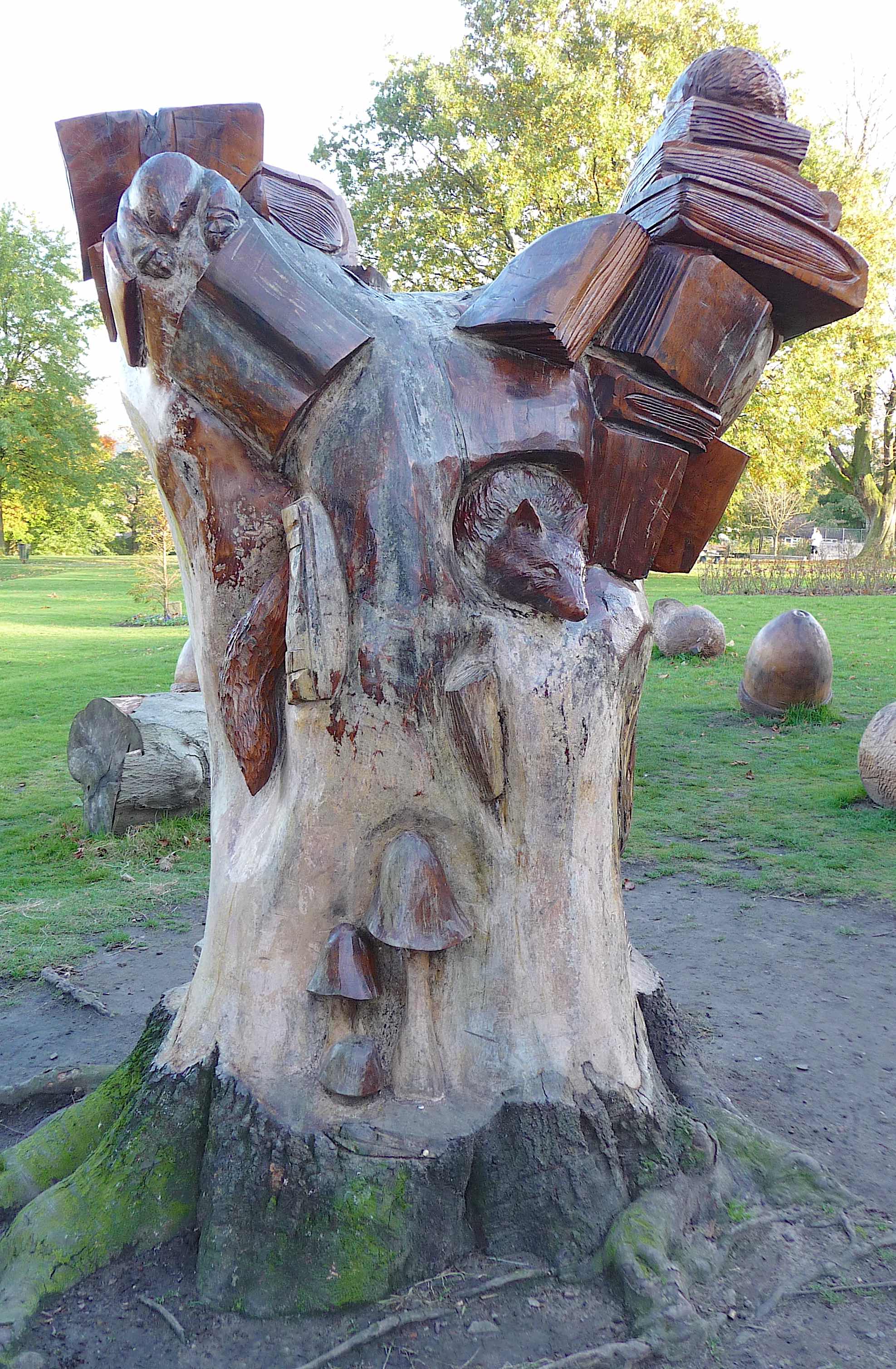 1.tree sculpture Memorial Prk