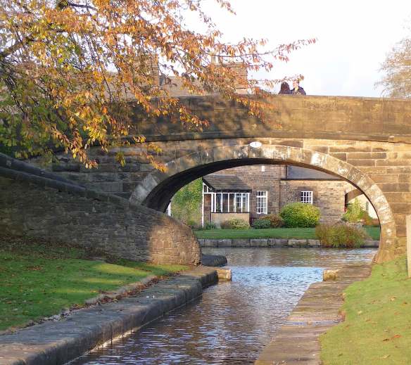 18.Top Lock Bridge