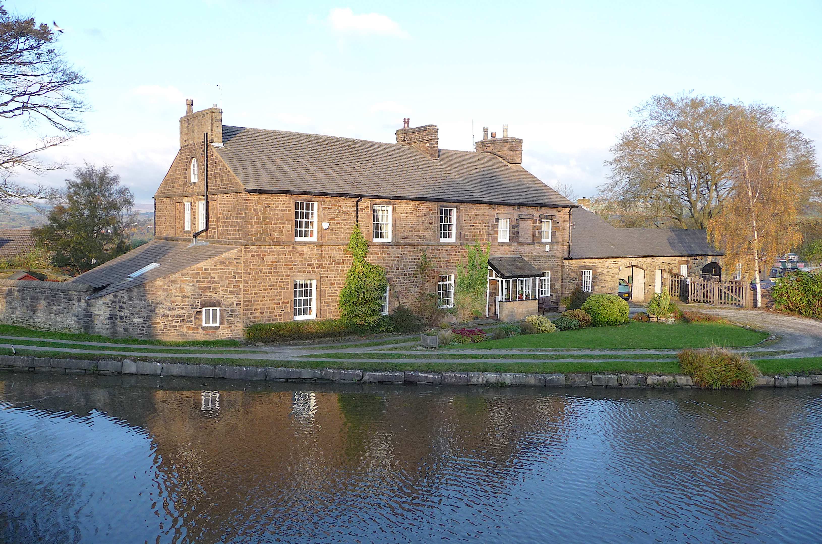 20.Macclesfield Canal