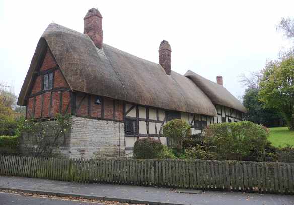 24.Anne Hathaway's cottage