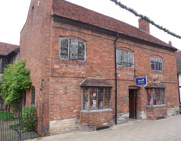 6.The Shakespeare Gift Shop