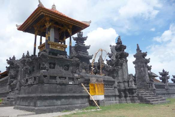 17.Pura Batu Mejan temple