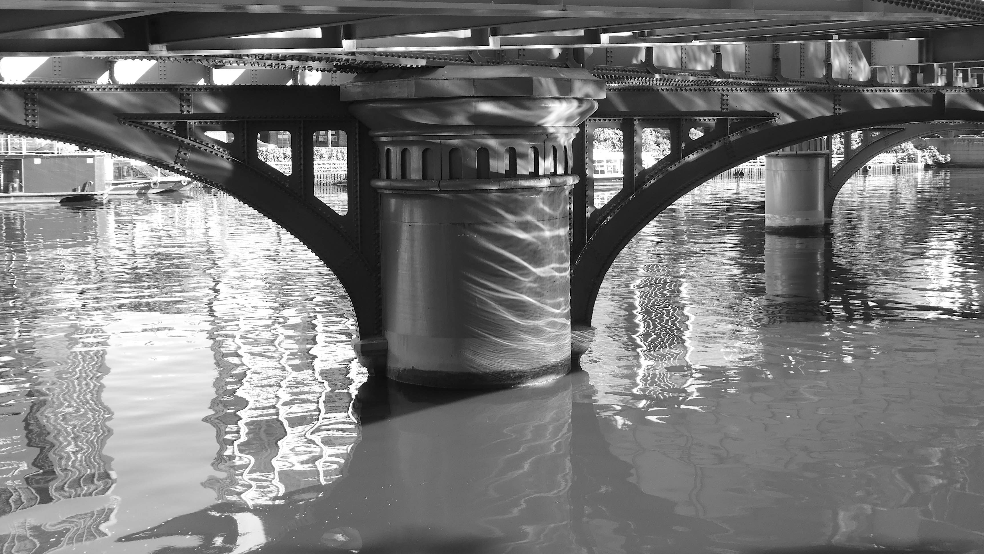 6.Sandridge Bridge a.m.