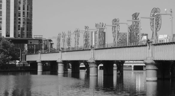8.Sandridge Bridge sculptures