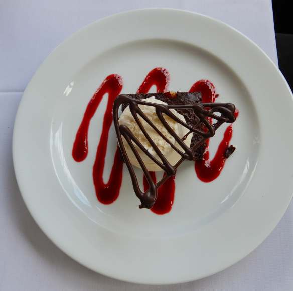 19.Warm Chocolate &amp; Hazelnut Brownie