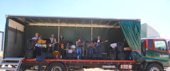 2.Tarkine Strings on stage