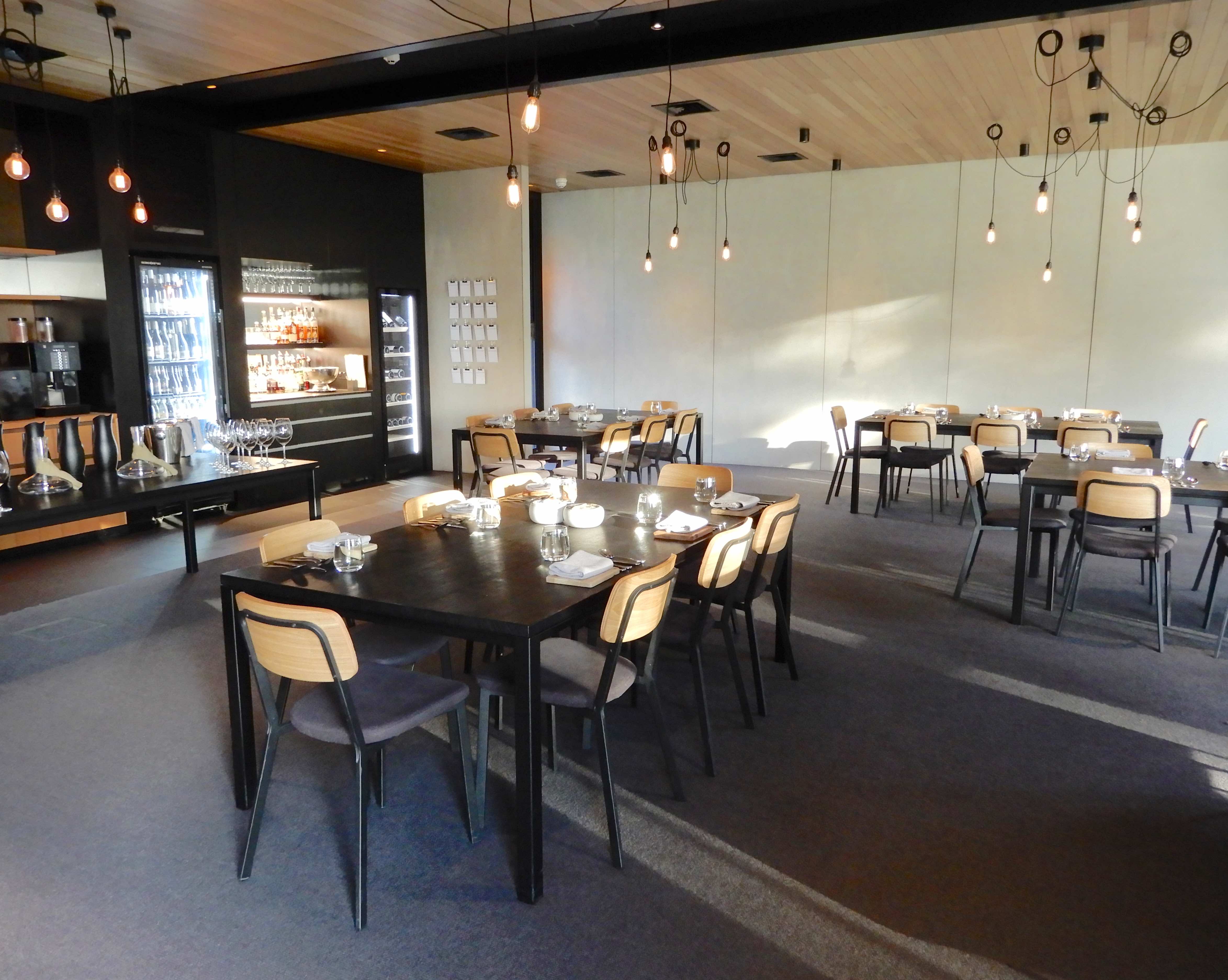 26.dining room, The Shorehouse