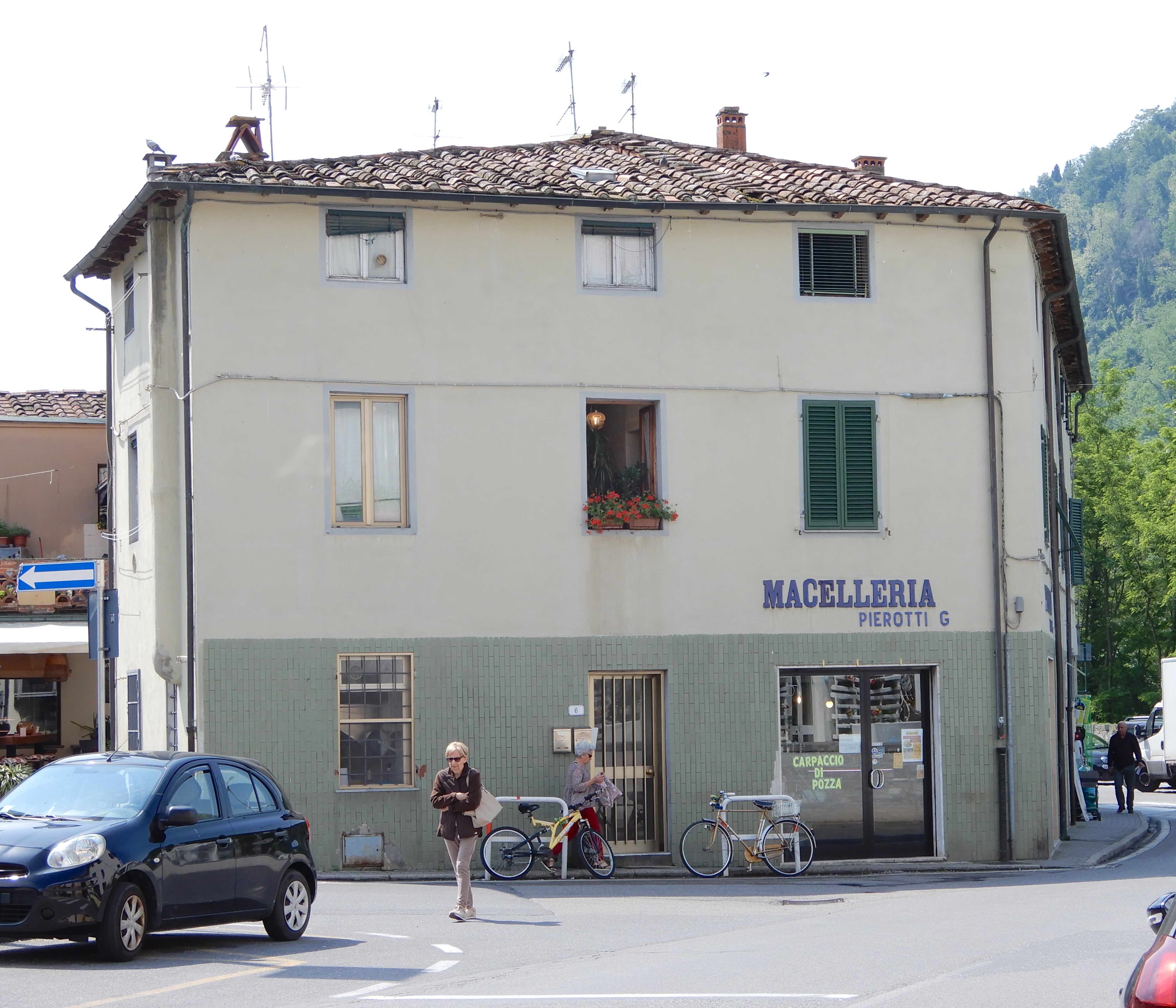 1.Macelleria Pierotti