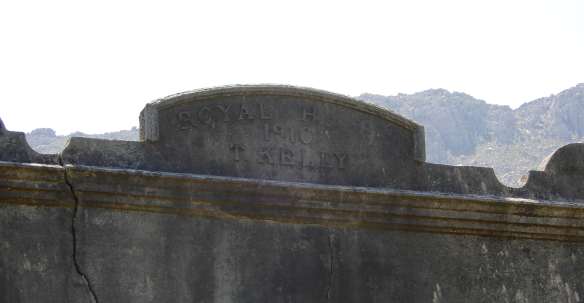 27.Royal Hotel, Linda