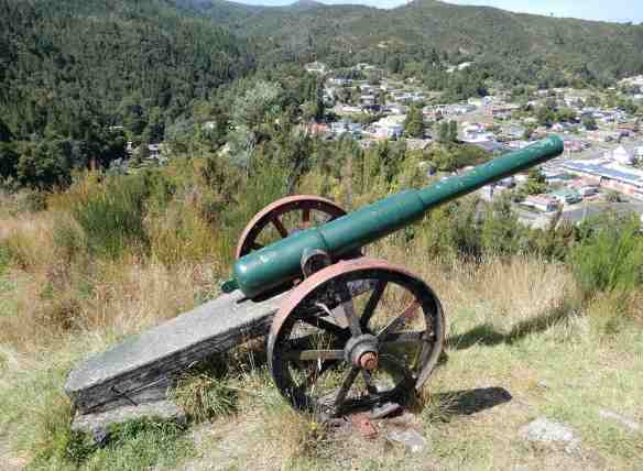 3.cannon