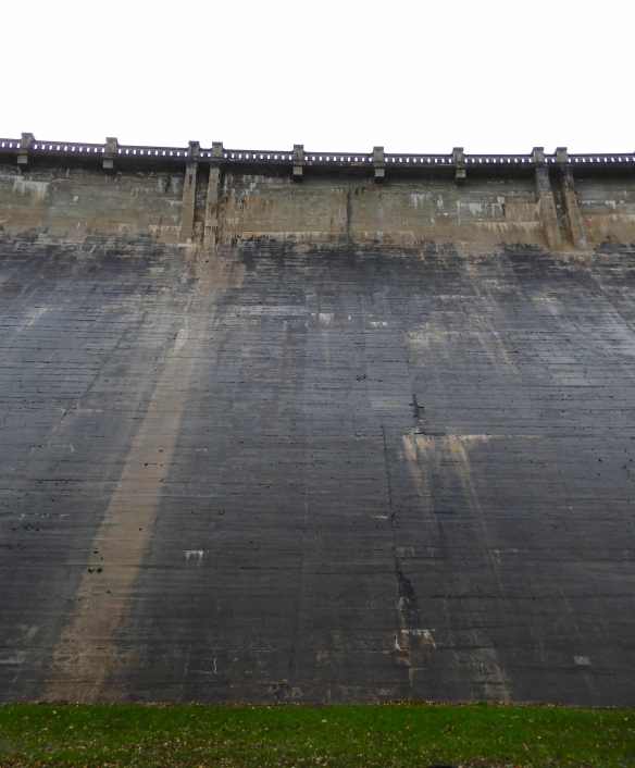 13.dam wall
