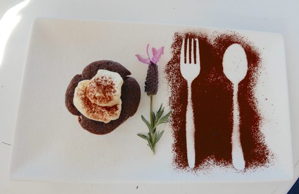 23.Chocolate Bliss Mini Cake