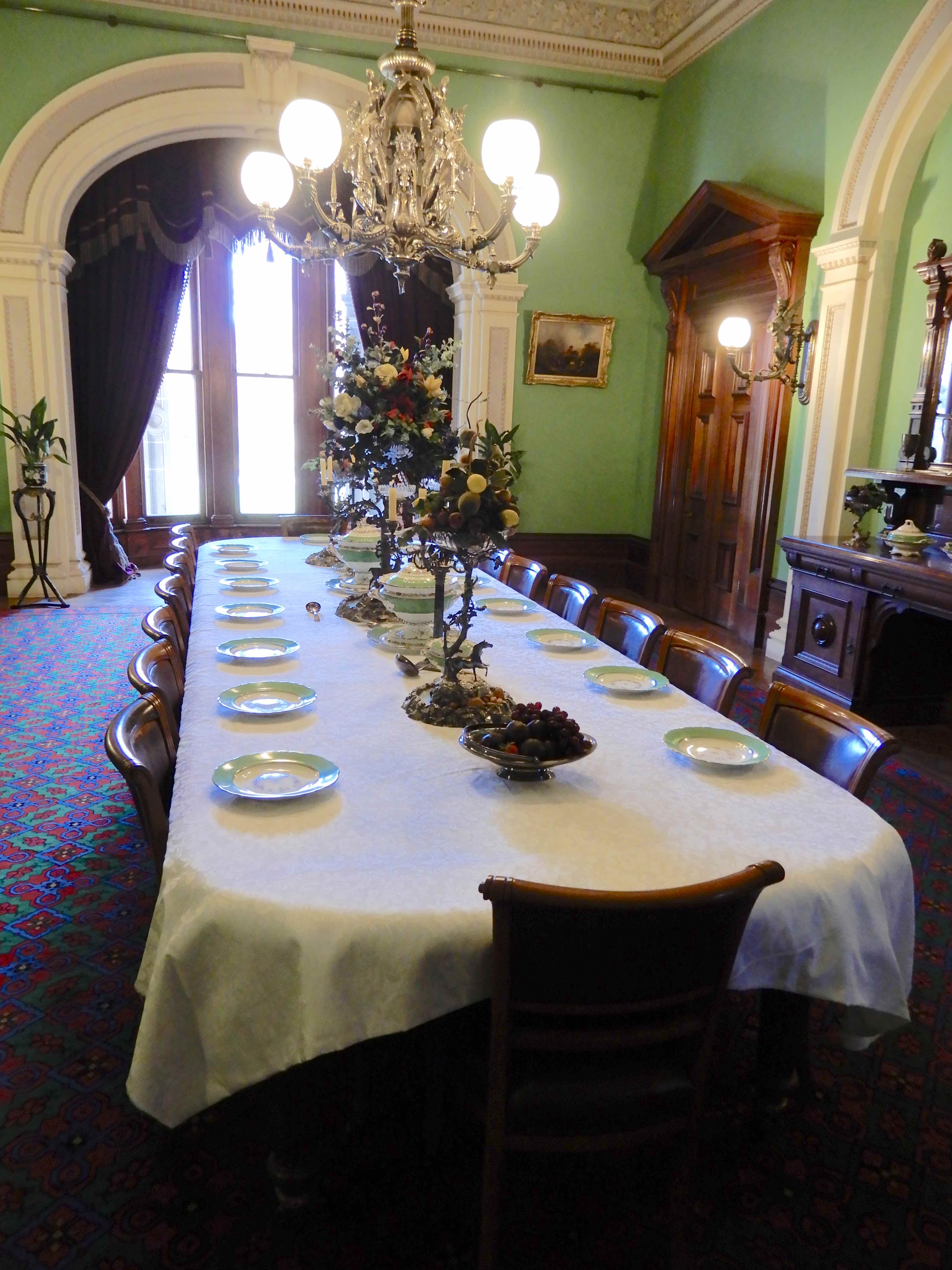 10.dining room